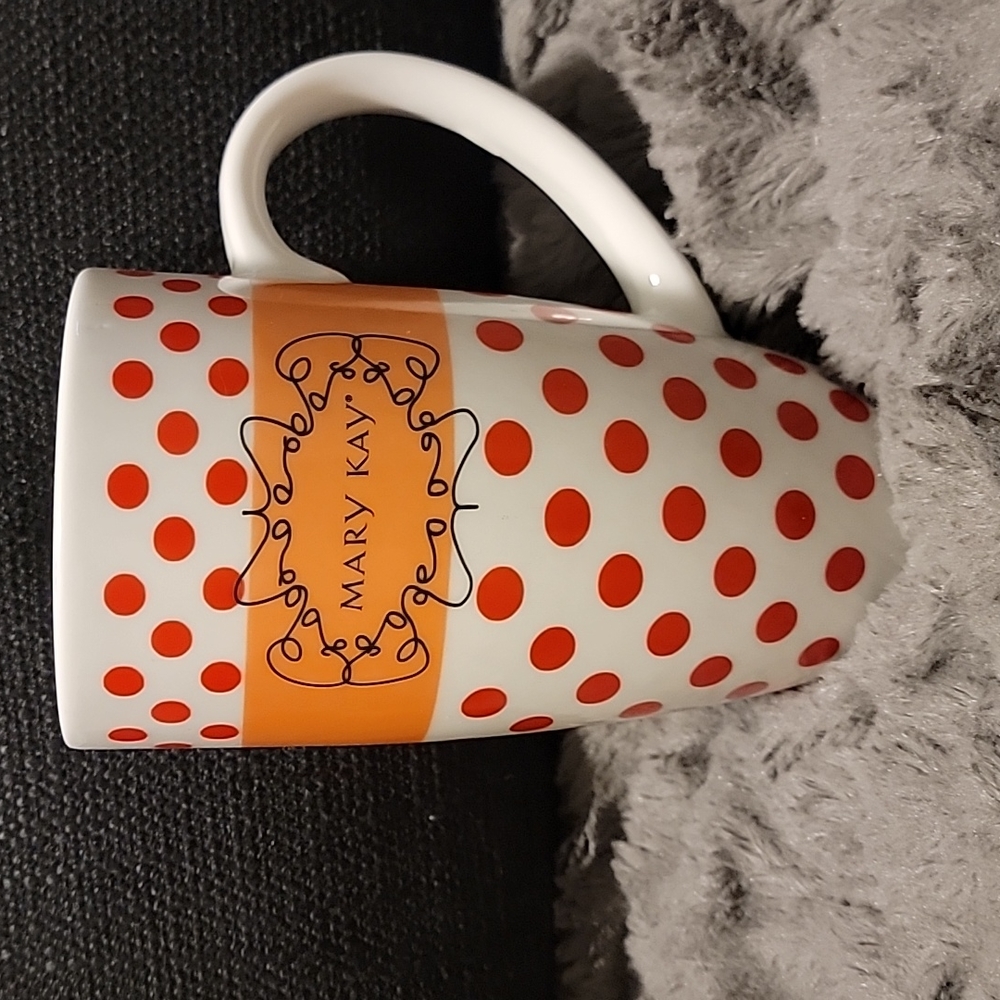 Mugs